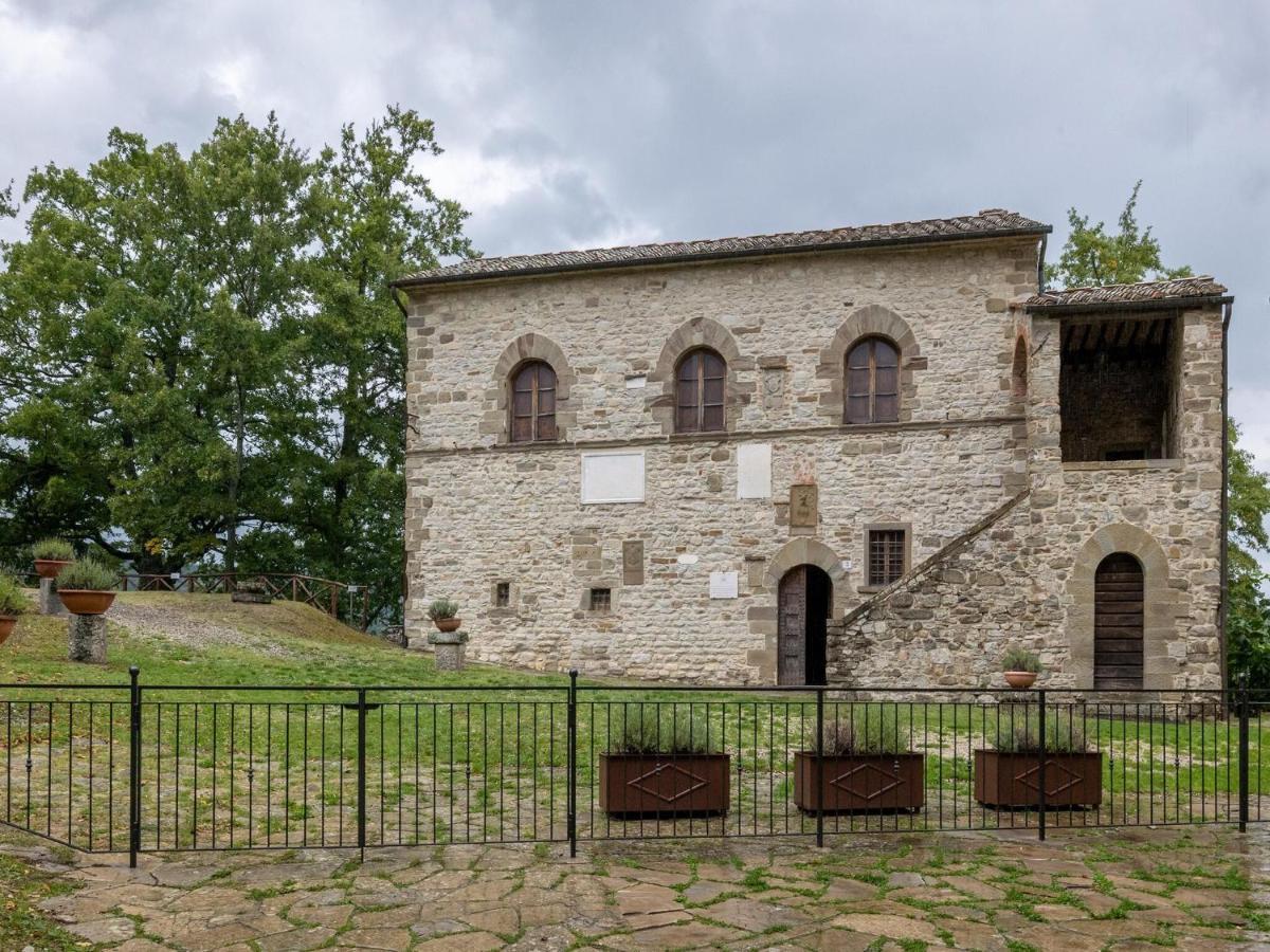 Historic Farmhouse With Swimming Pool In Michelangelo S Places Villa Caprese Michelangelo ภายนอก รูปภาพ